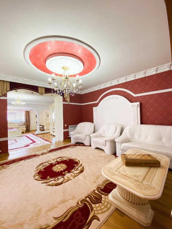 Петрос Family Hotel Jaremtsche Exterior foto