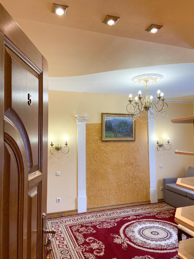 Петрос Family Hotel Jaremtsche Exterior foto
